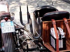 deus-ex-yamaha-xv950-d-side-custom-surf-sidecar-is-la-belle-epoque-quintessence-video-photo-gallery 