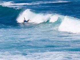 Maui Hawaii -Ho'okipaBeachParkSurferWipeout RichardDickMorgan CC BY-ND