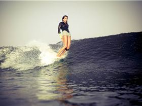 Victoria-Vergara-Hang10-Hossegor-Damien-Poullenot1