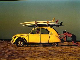 surf-sun-sea-serenity-surfs-up-in-bali