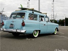 Marks 1956 Ford Surfwagon July 2007 Muiden KingsCruise by VonSkip 4