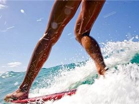 girl-summer-surf-surfing-water-Favim.com-221735