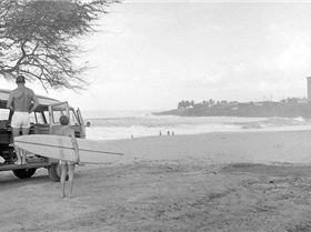 1960s-surf-photos-ron-church-retro-surfing-pictures-13