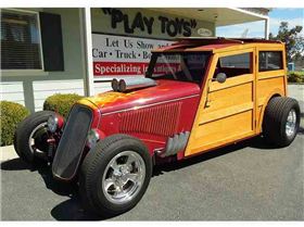 6612921-1933-ford-woody-thumb-c