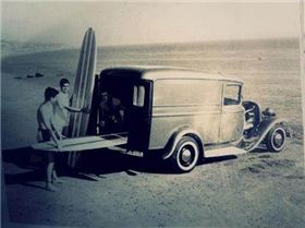 surf-rods-vintage-surfing
