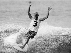 midget-farrelly-hero