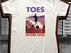 tee-toes-001 1080x