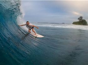 GX016128.00 33 32 52.Still022-2