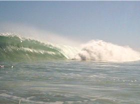 City beach - Pat - Clean Barrel