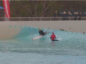 waveurbnsurf-sydneyleftone2024-09-2901-34-19dm2lqqstill02