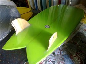 Green tint fish keels