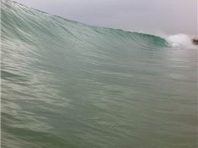 Sandtracks shorebreak