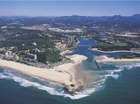 102923 Currumbinbeachinlet