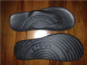 Crocs Thongs