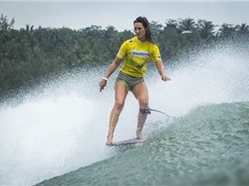 Kassia-Meador Longboarding-Swatch-Girls-Pro-9675sgpc13poullenot