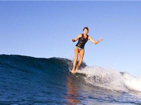 Belinda-Baggs-noseride