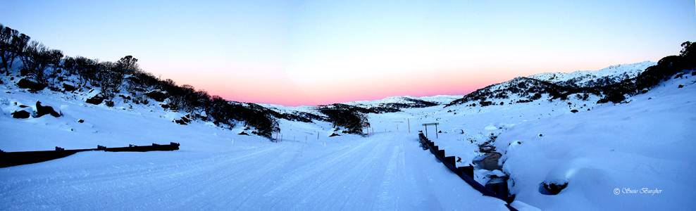 The only way in to Charlotte Pass