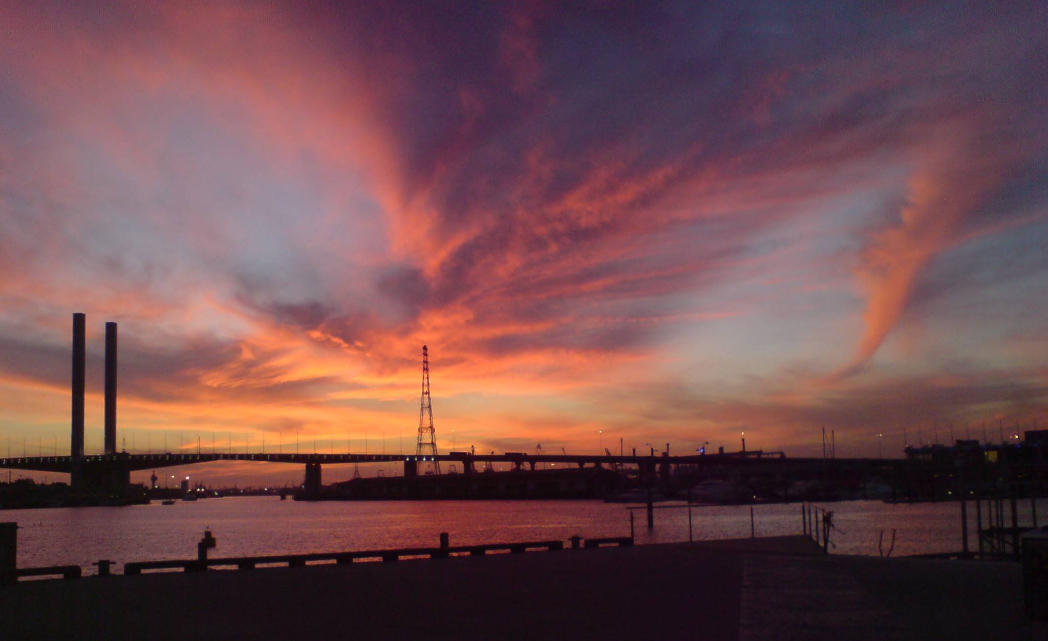 Sunset over Victoria Harbour and Bolte Bridge 