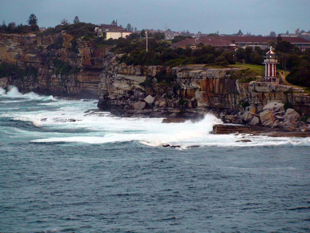 Surfs up, South Head, Sydney