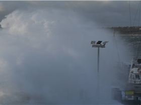 mornington storm 09 083