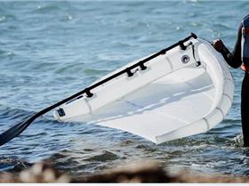 Wind wing with paddle