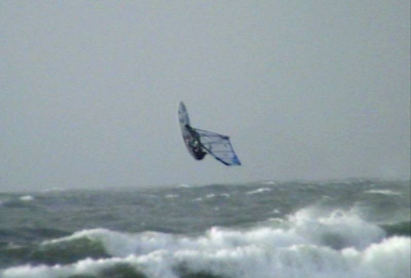 Nomadic Day 1 - Kaleb Smith - Massive Jump