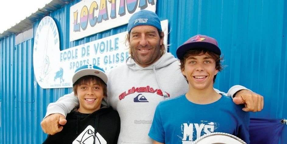 bantoine-albeau-et-ses-neveux-camille-et-julien-bouyer-span-style-text-transform-uppercase-photo-tho