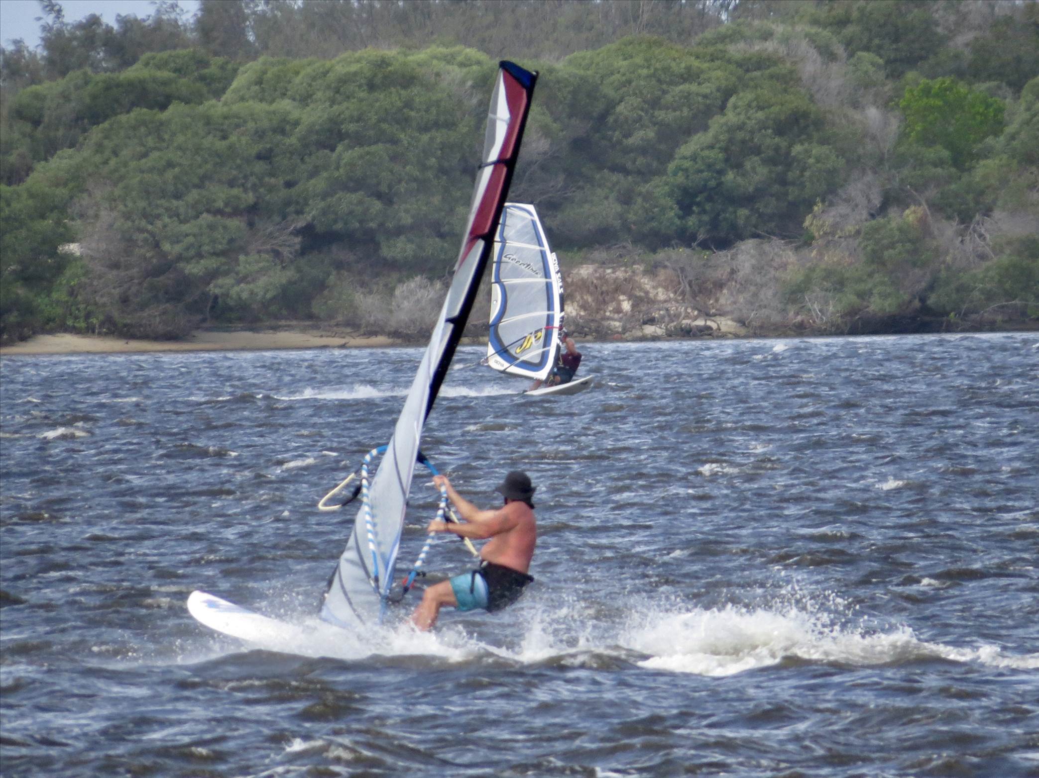 Golden Beach / Neil St