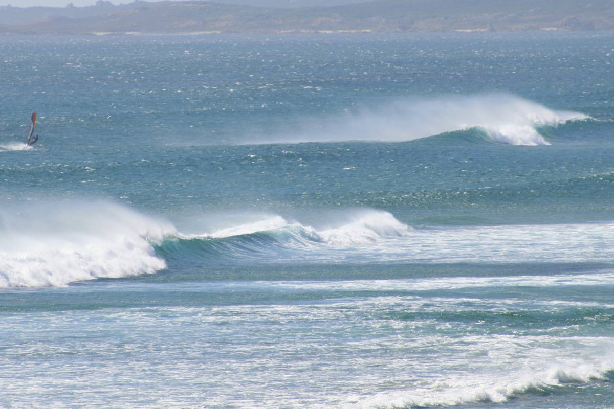 Off shore Coastal Running