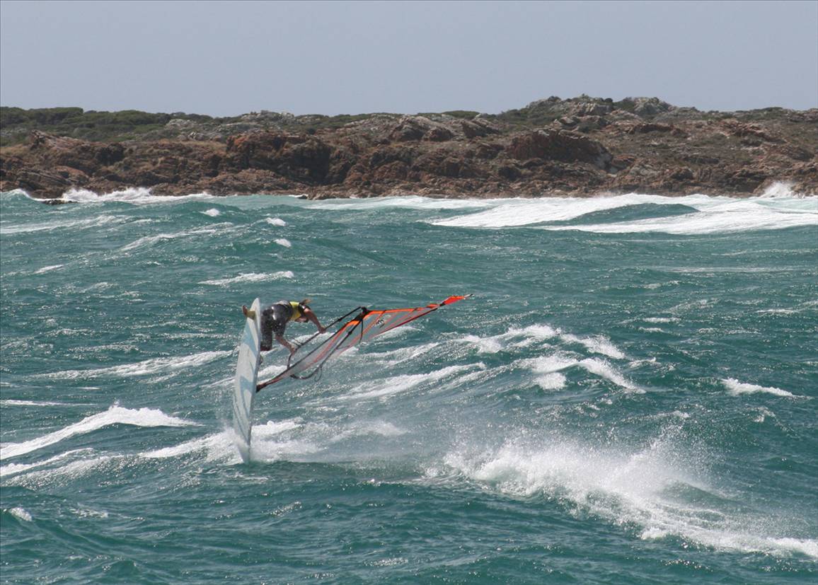 Nomadic 08   Day 1 - Netleys Beach