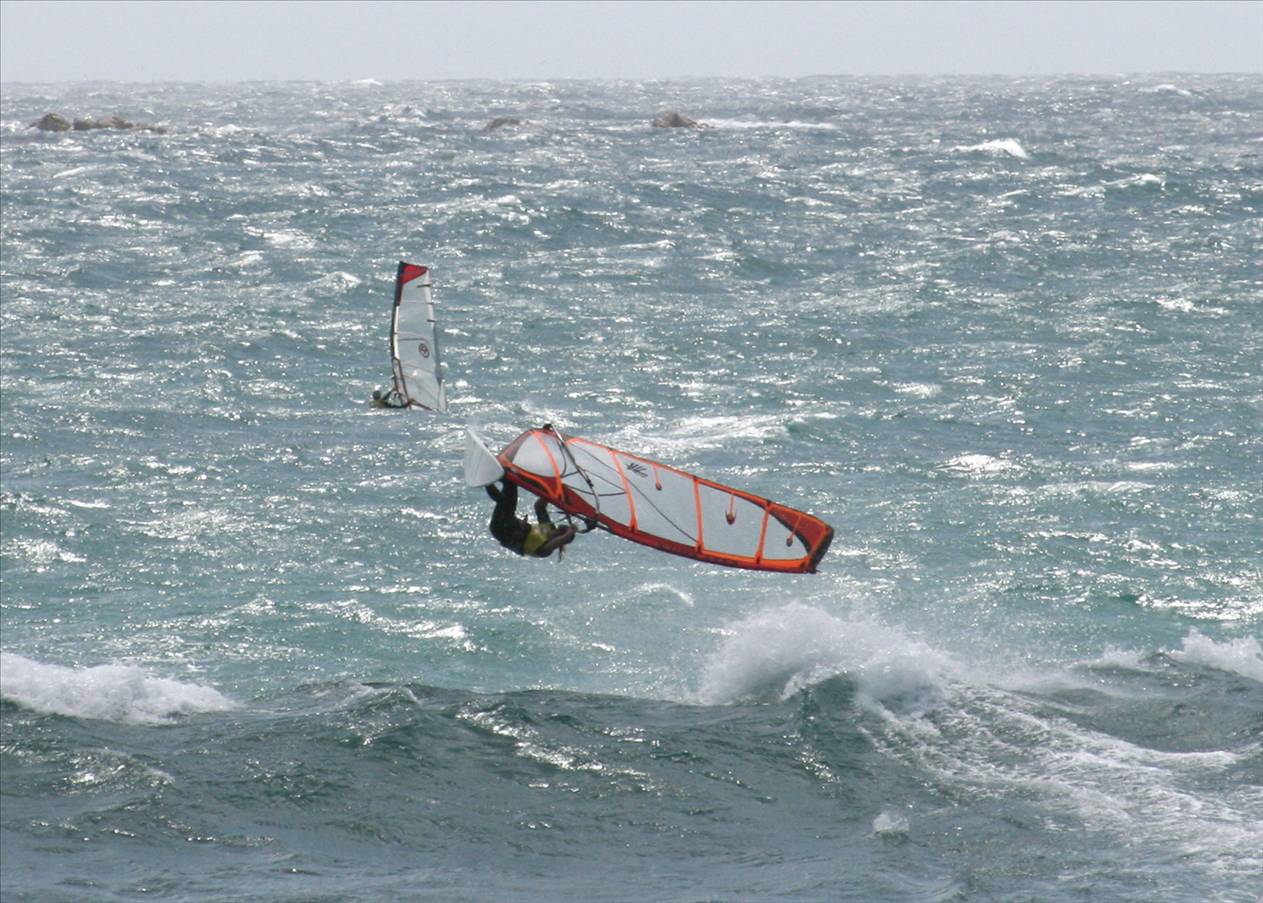 Nomadic 08   Day 1 - Netleys Beach