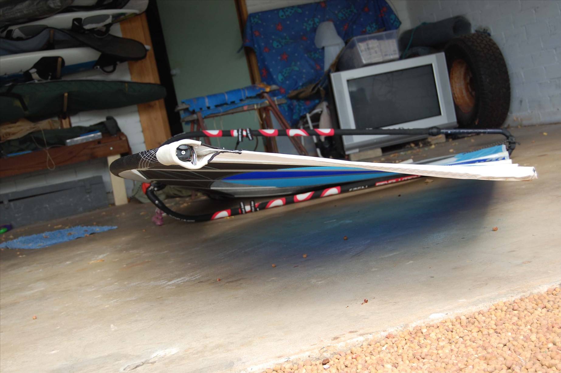 SF rigged for light wind