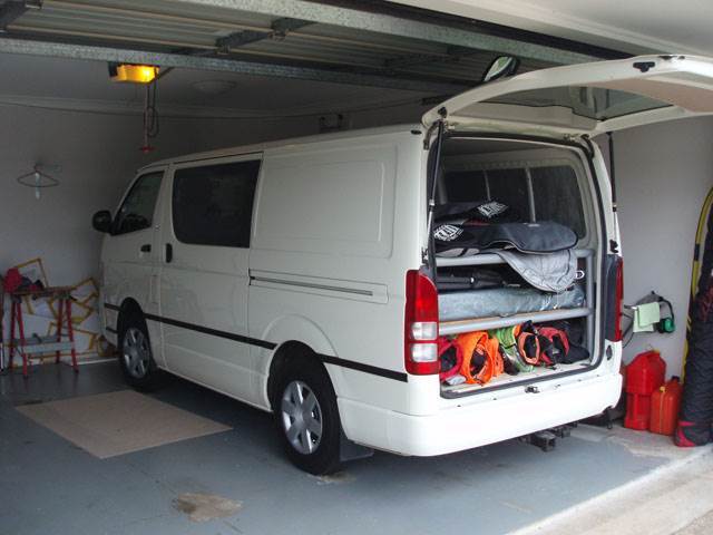 Plastic Tube Rack n Bed