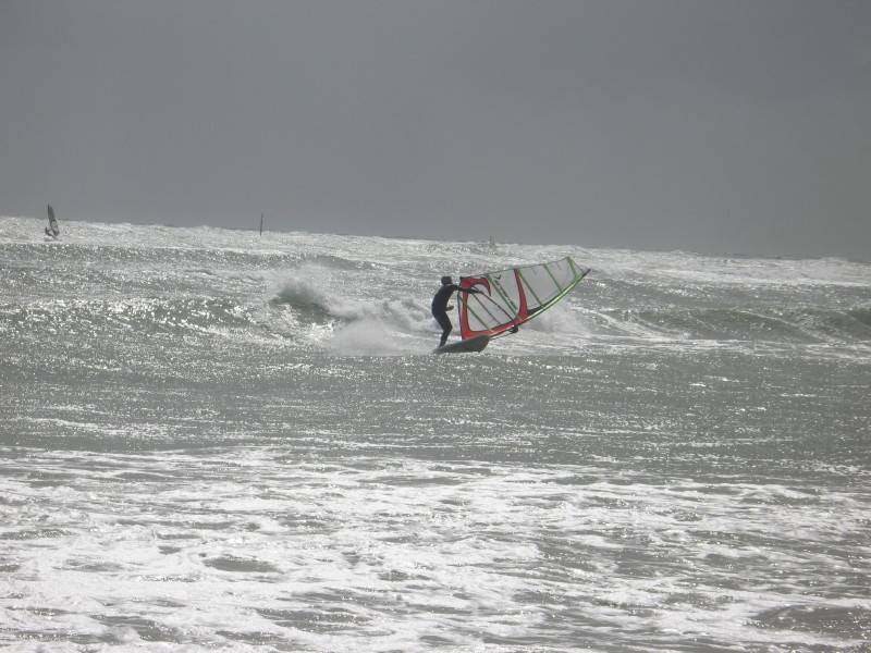 30+knots at seacliff 2/4/08