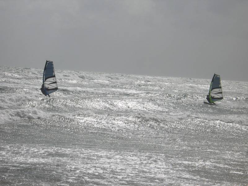 30+knots at seacliff 2/4/08