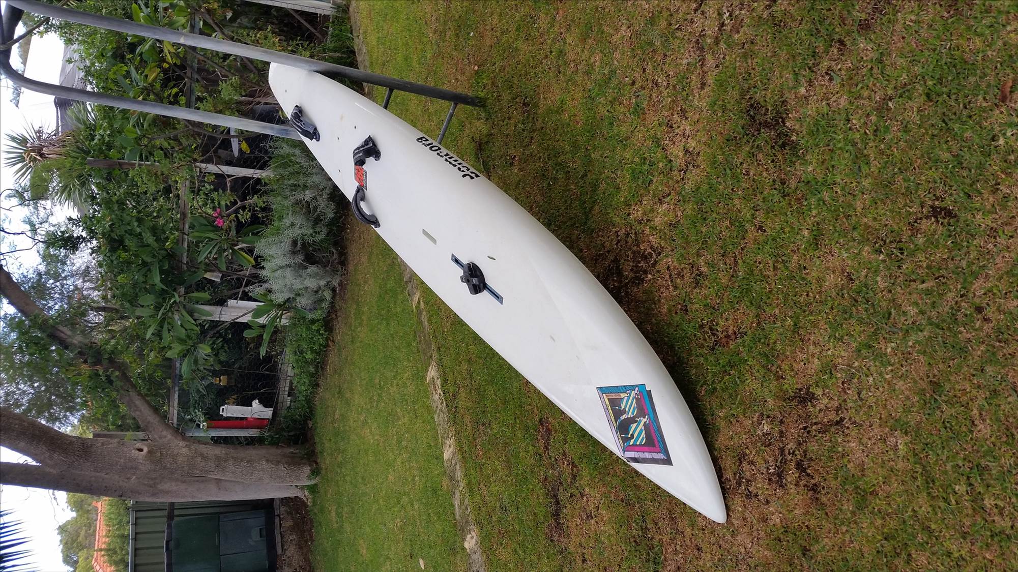 1588663067632-938189719