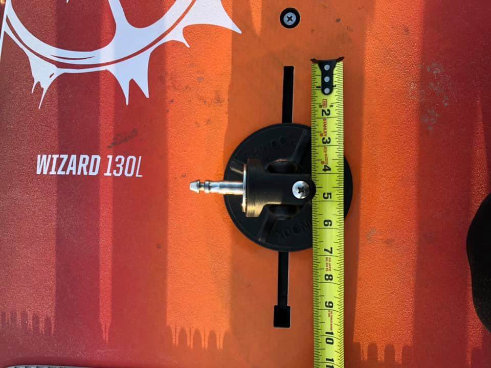 W130 mast base location