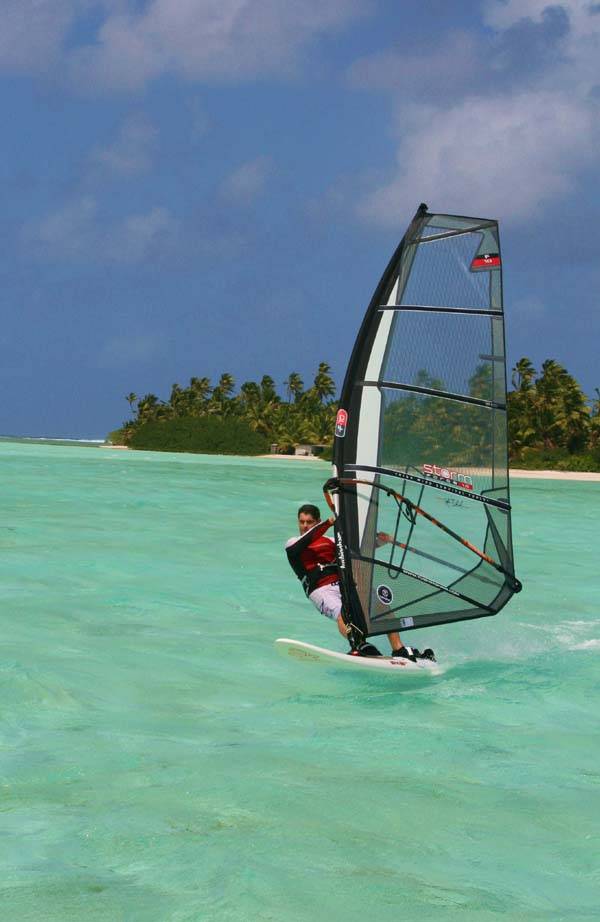 testing the 2009 Storm - Cocos isl.