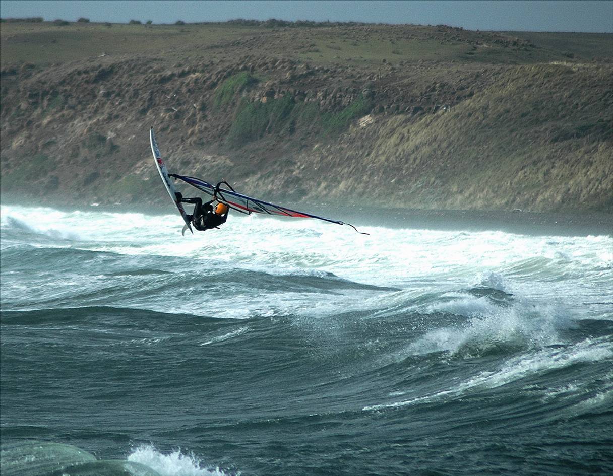 very windy 35kts plus unplanned airtime