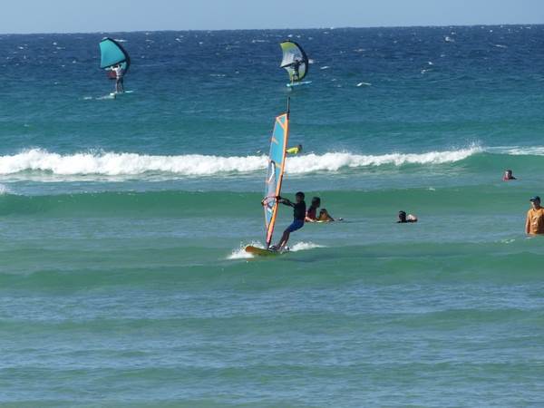 Wavesailing small Currumbin