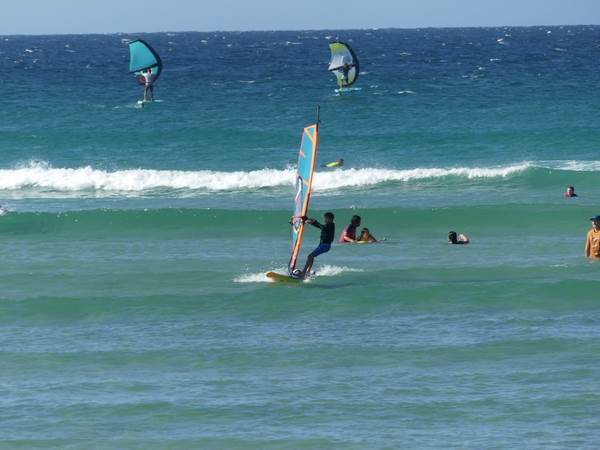 Wavesailing small Currumbin
