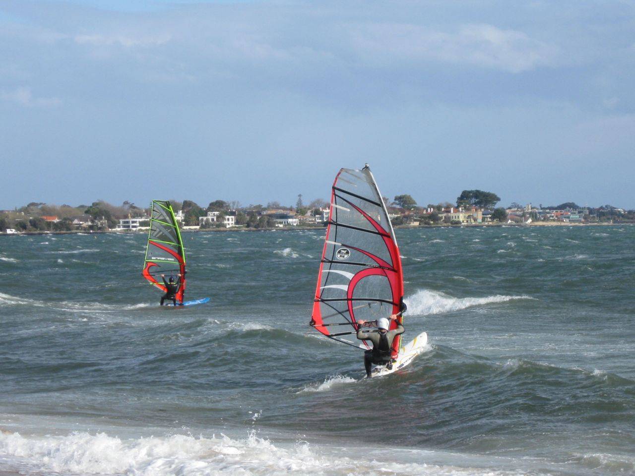 20sep08 Great action @ Elwood beach
