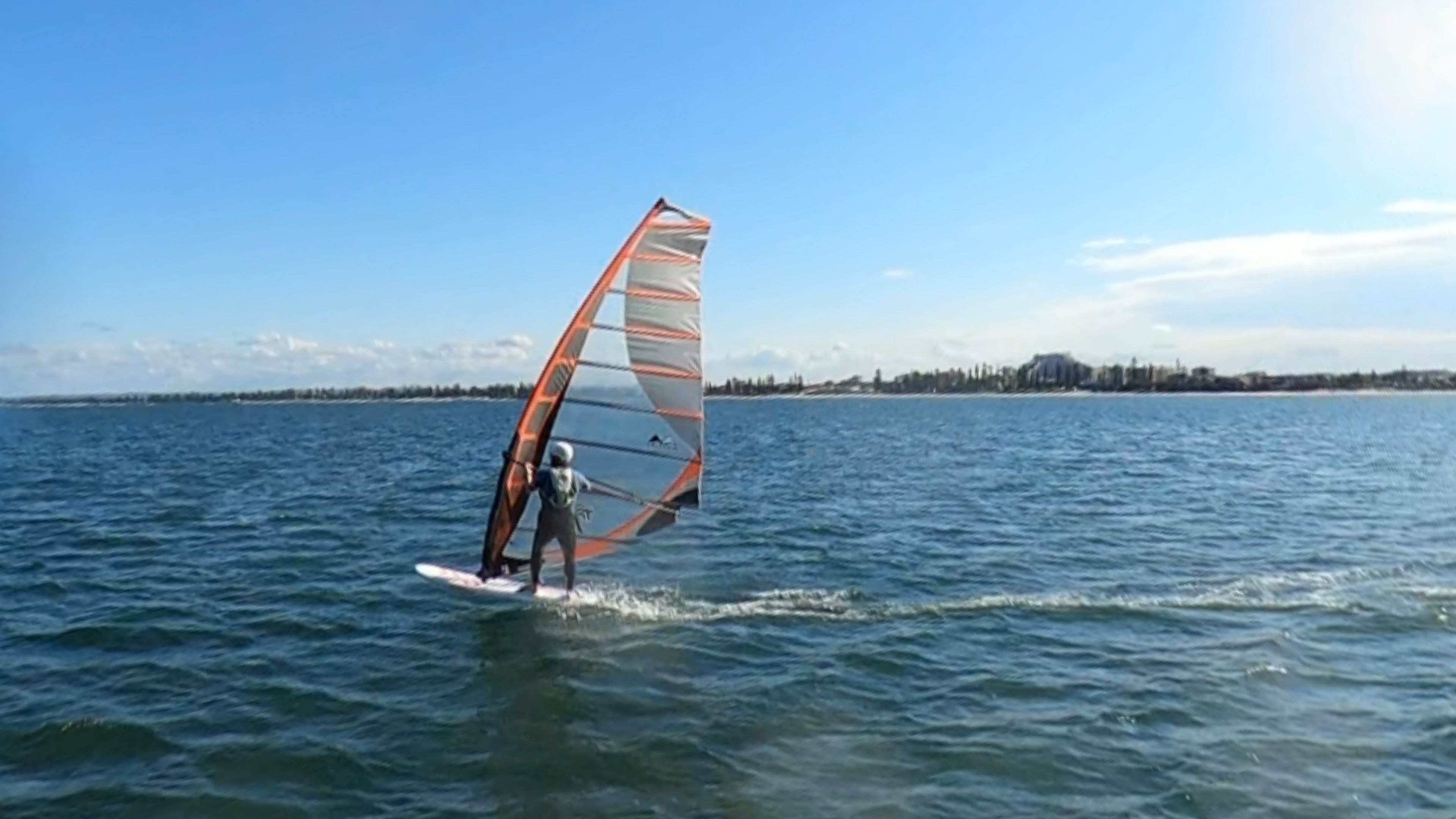 Early Spring day at the end of Winter 2022 with a lot of sails and wings out