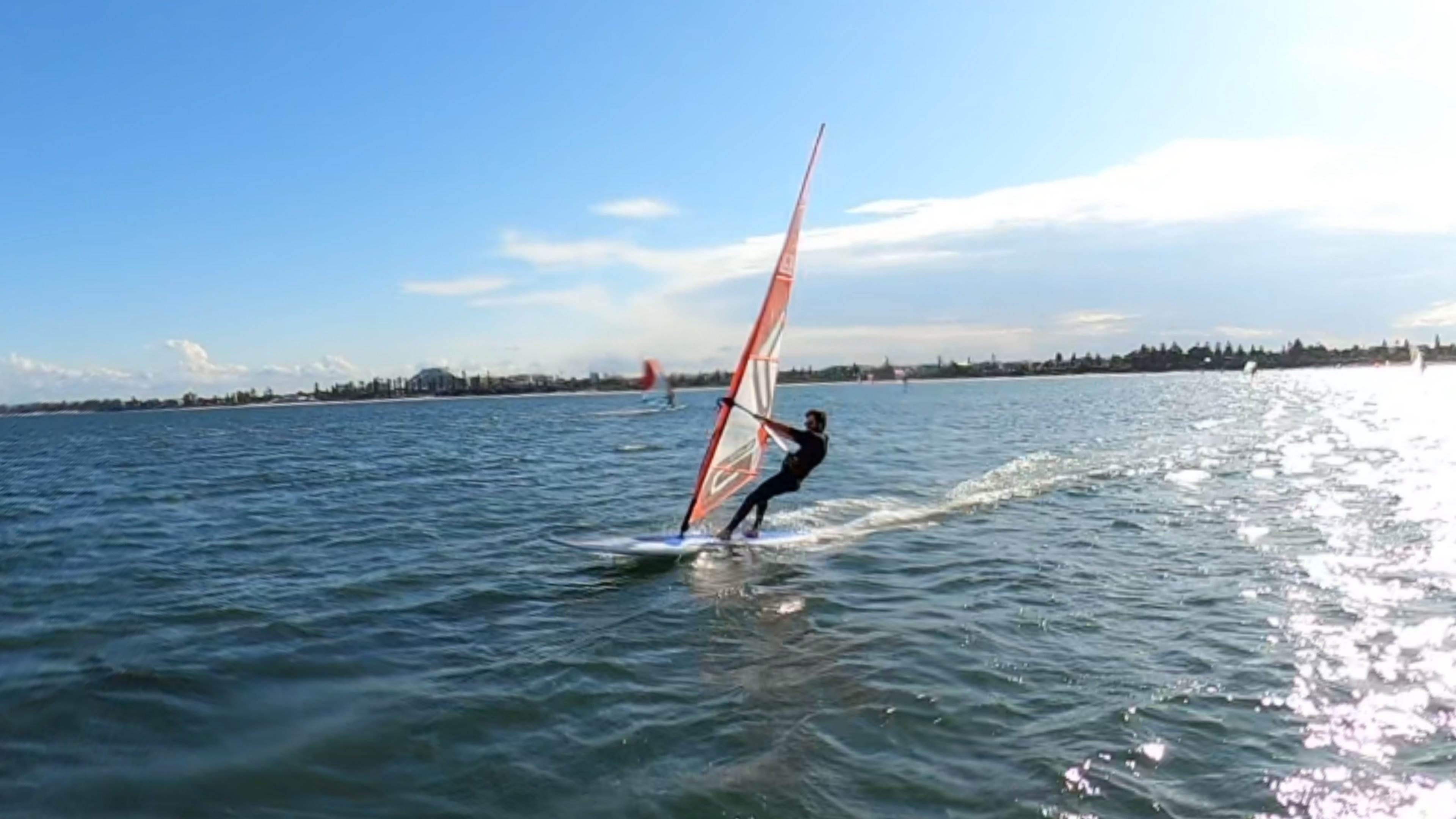 Early Spring day at the end of Winter 2022 with a lot of sails and wings out