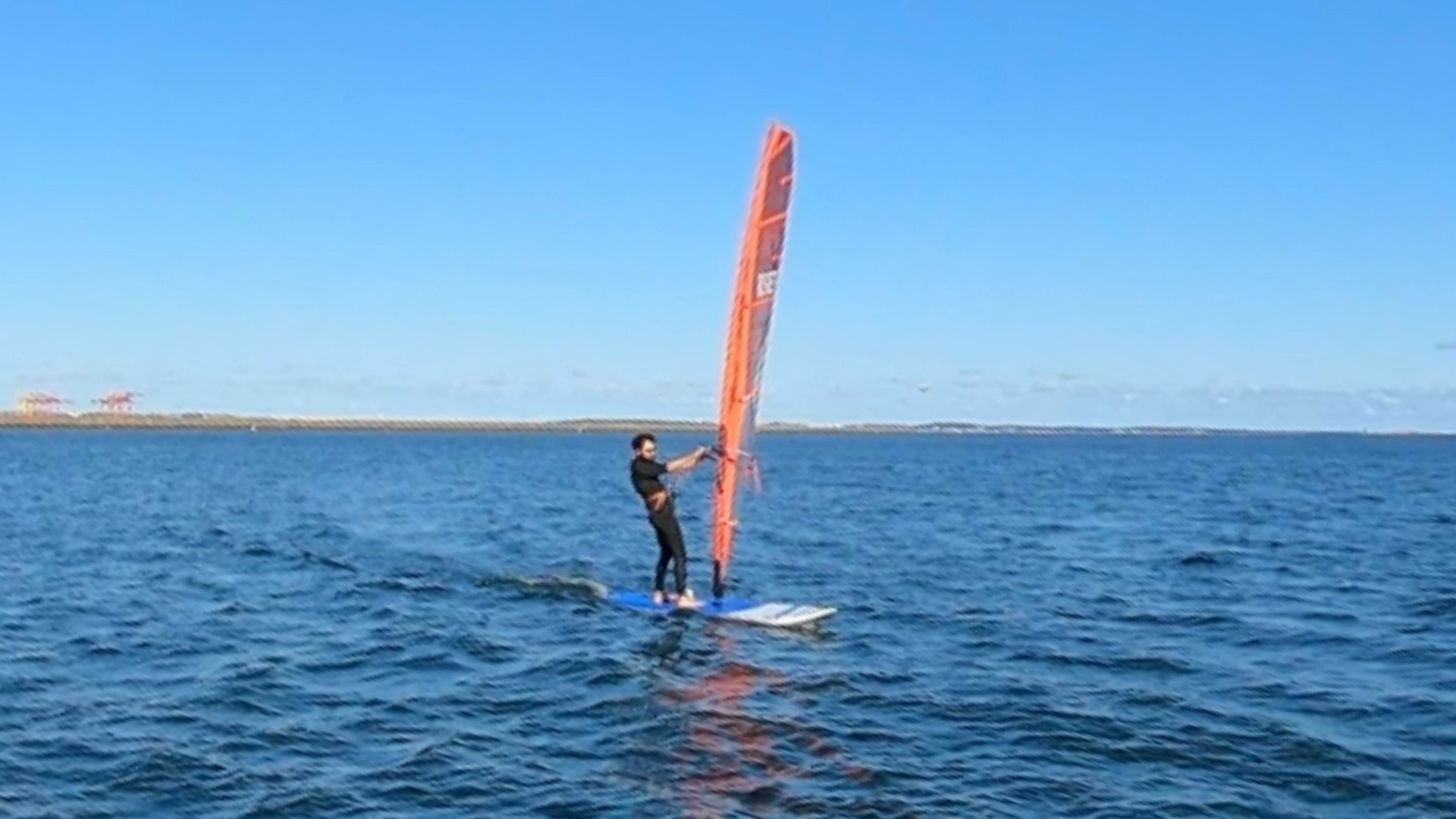 Early Spring day at the end of Winter 2022 with a lot of sails and wings out