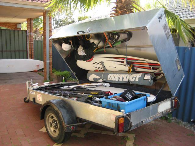 sailing trailer 1
