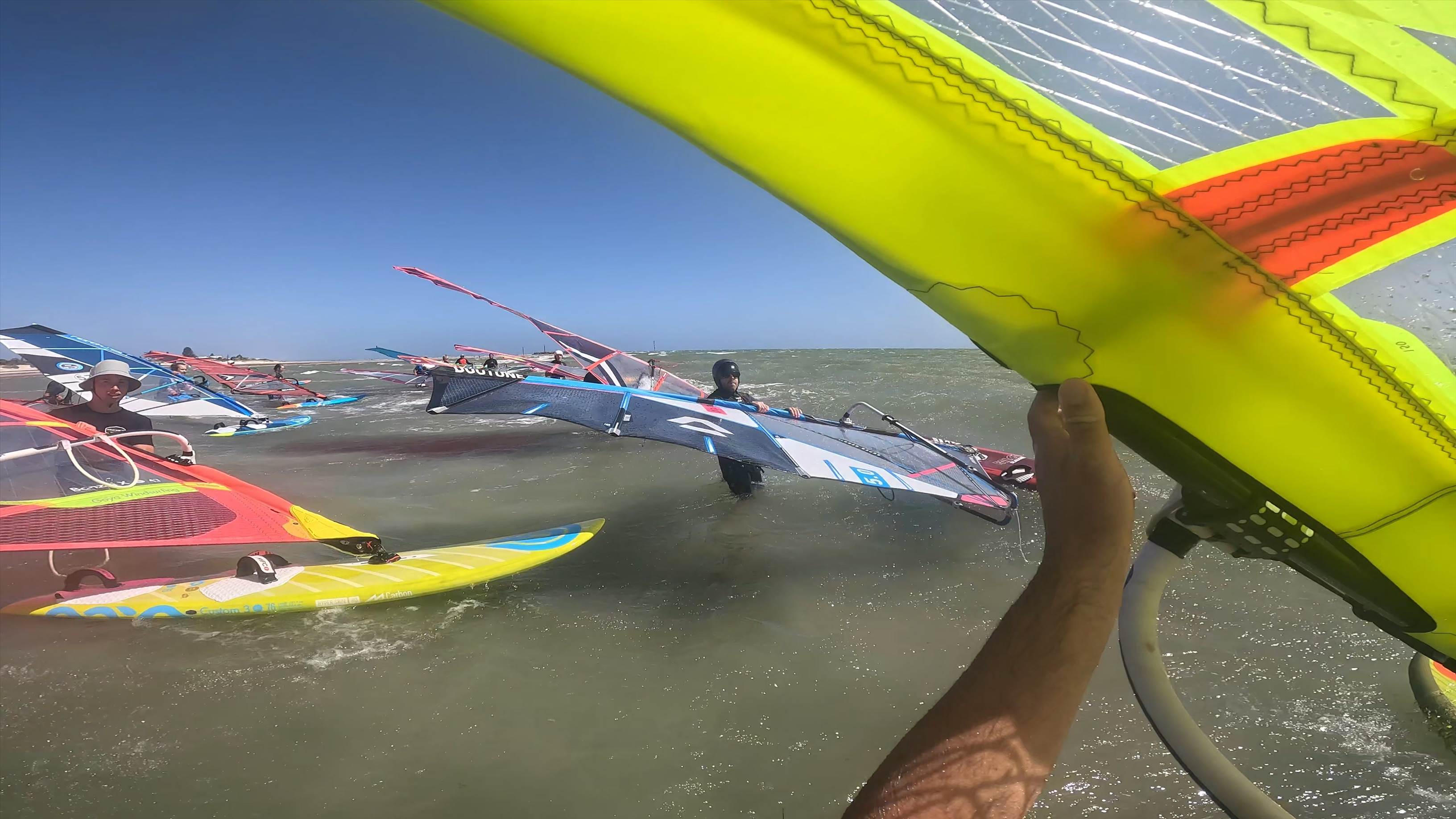 GX0103571676192610877