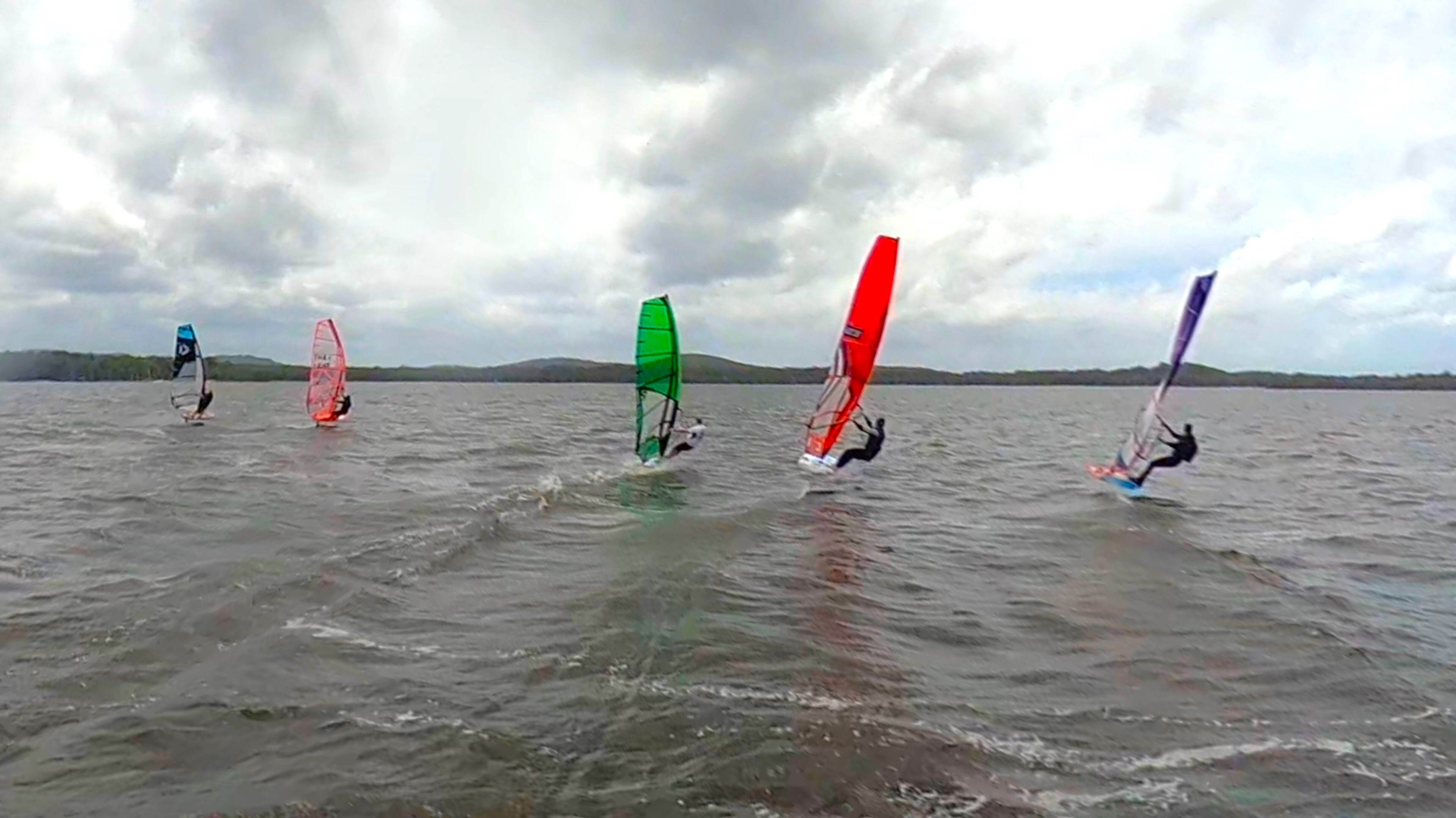 5 line up R1 GS010148