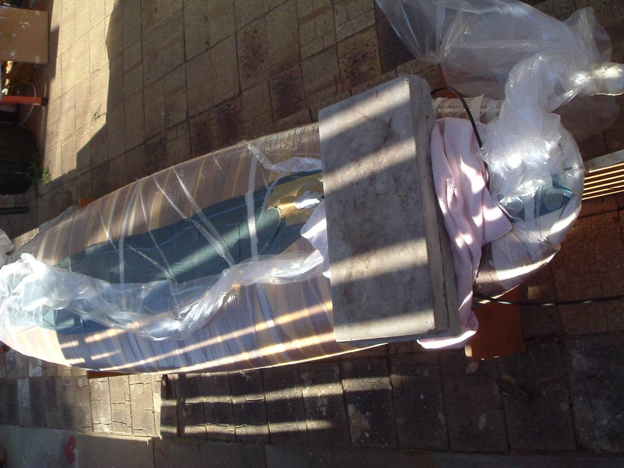 Just the bottom on and in Da Vac bag