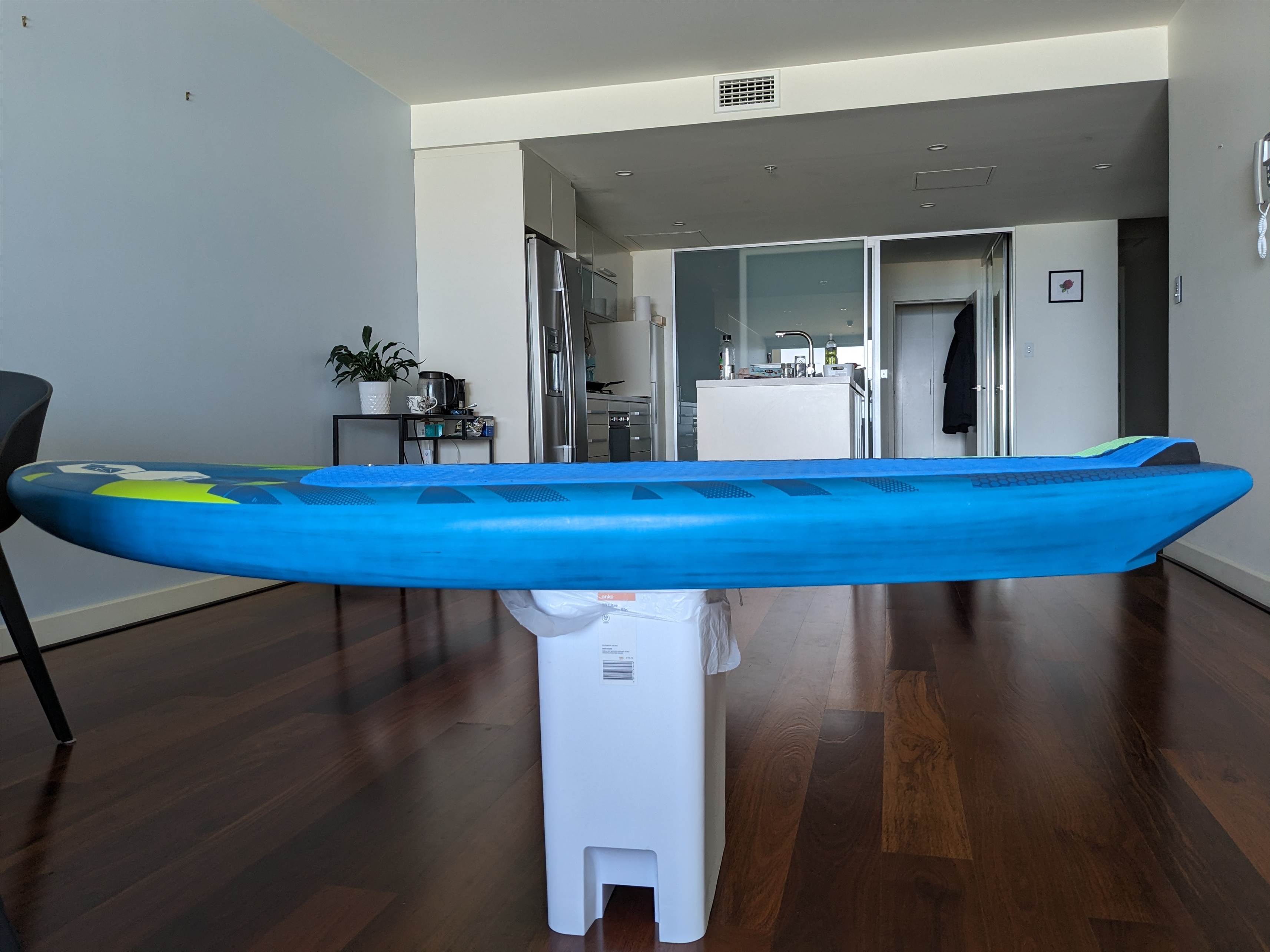 Pocket air foil board